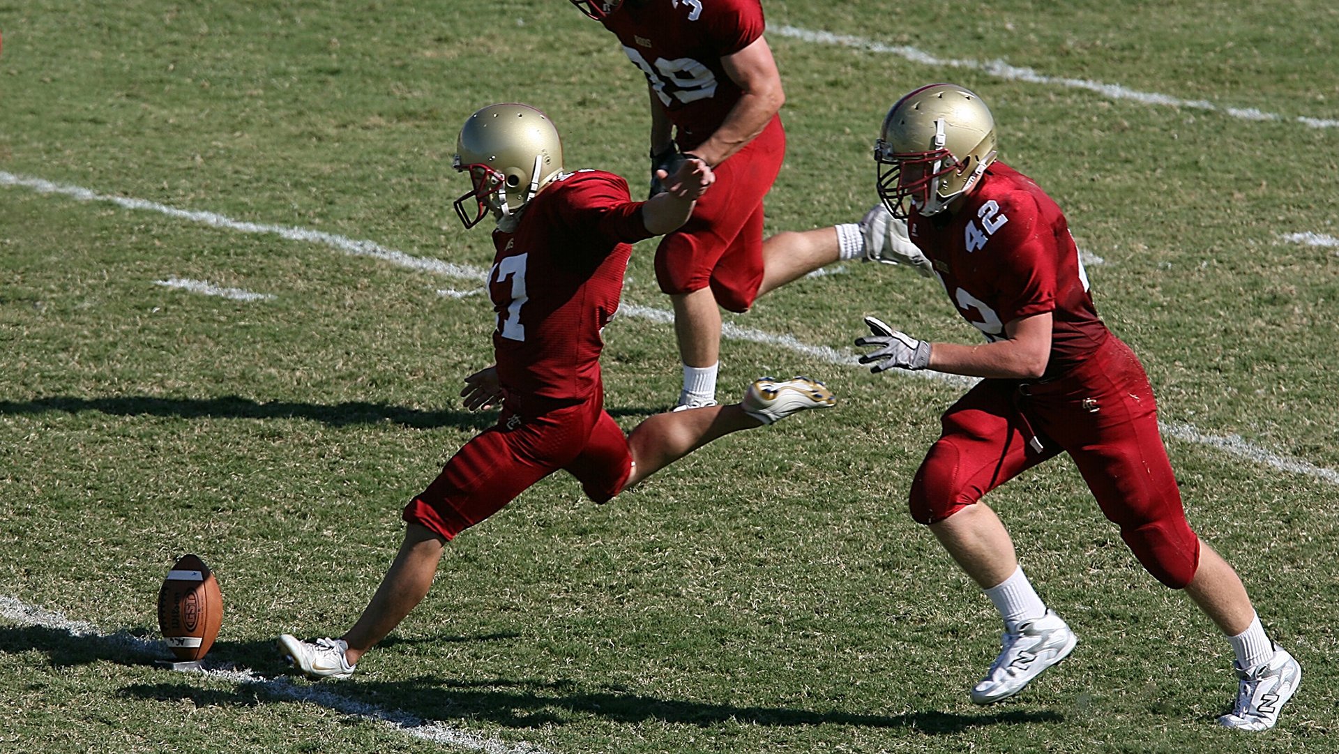 体育新闻中心第一手报道,体育新闻专题报道
